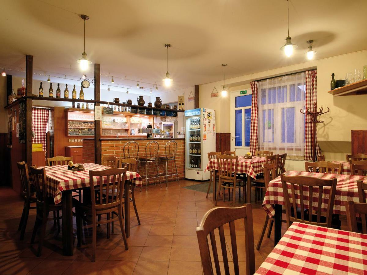 A Studio Veselka Litomyšl Extérieur photo